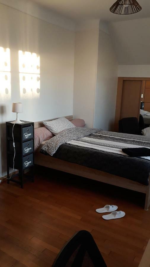 Chambre Coquette Hotell Aulnay-sous-Bois Eksteriør bilde