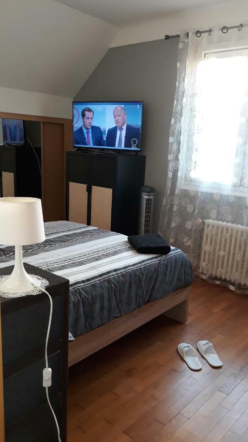 Chambre Coquette Hotell Aulnay-sous-Bois Eksteriør bilde